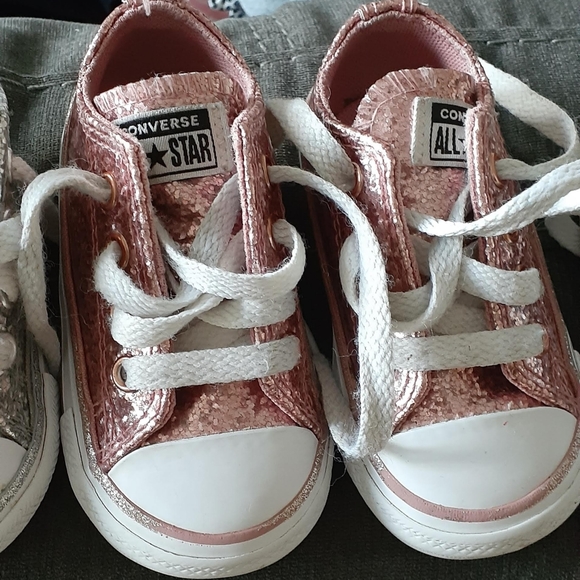 Shoes - Picture 4 of 5